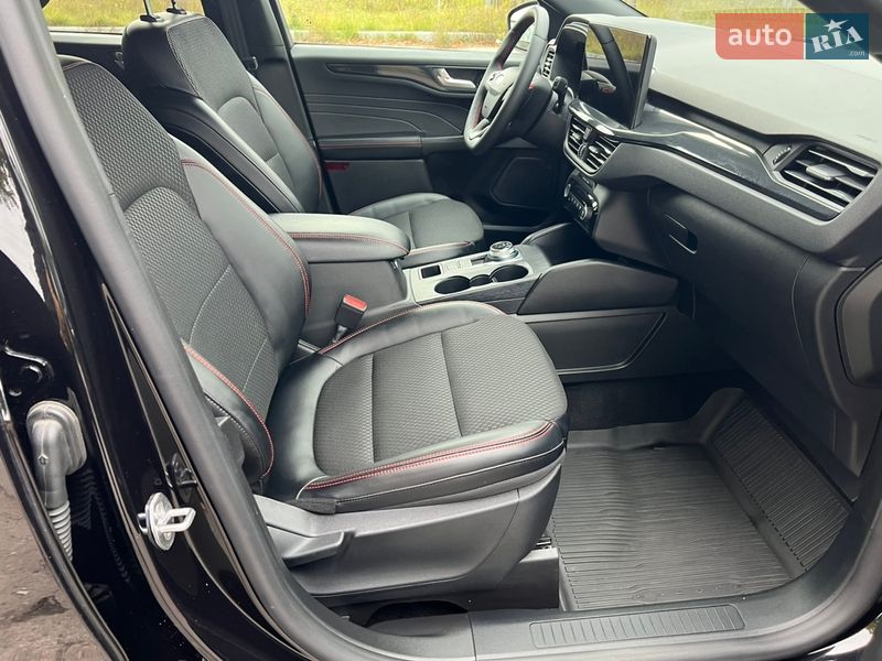 Позашляховик / Кросовер Ford Escape 2024 в Чернігові