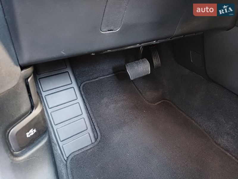 Внедорожник / Кроссовер Ford Escape 2024 в Полтаве