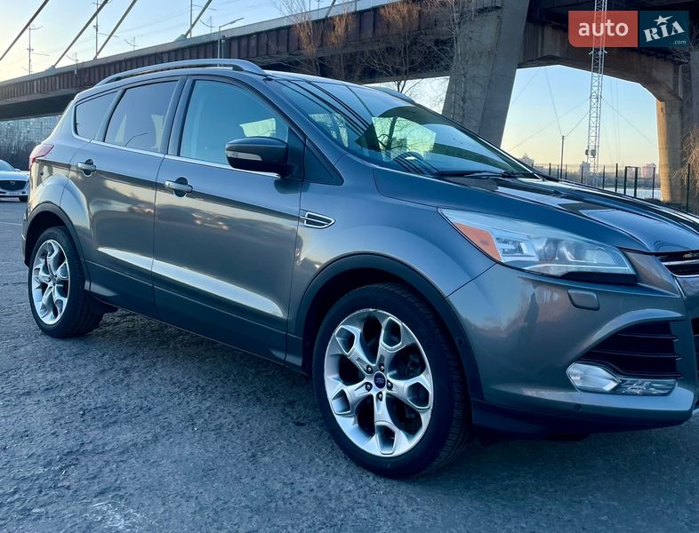Внедорожник / Кроссовер Ford Escape 2014 в Киеве