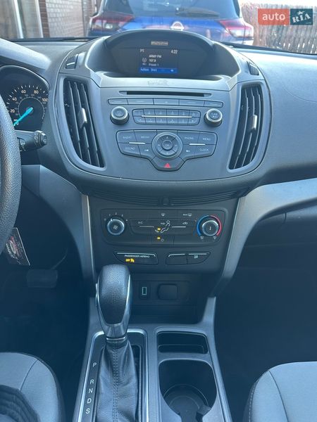 Внедорожник / Кроссовер Ford Escape 2017 в Сумах