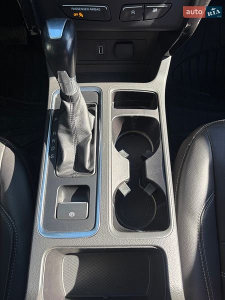 Внедорожник / Кроссовер Ford Escape 2016 в Белогородке