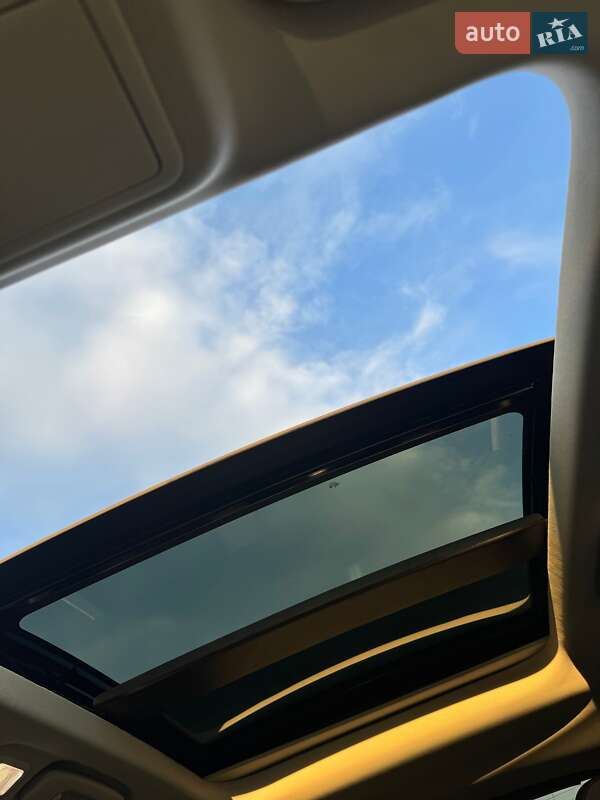 Внедорожник / Кроссовер Ford Escape 2022 в Киеве