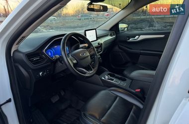 Внедорожник / Кроссовер Ford Escape 2019 в Вышгороде