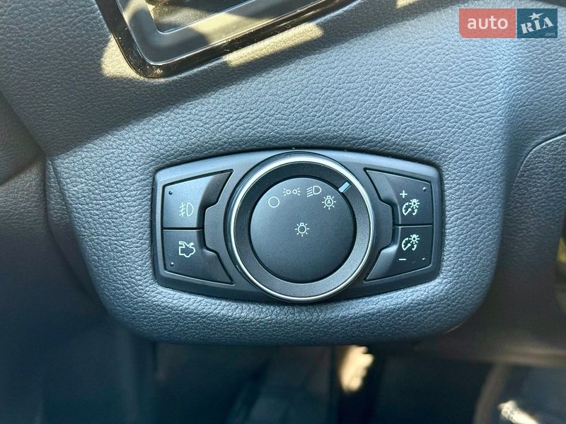 Внедорожник / Кроссовер Ford Escape 2015 в Харькове