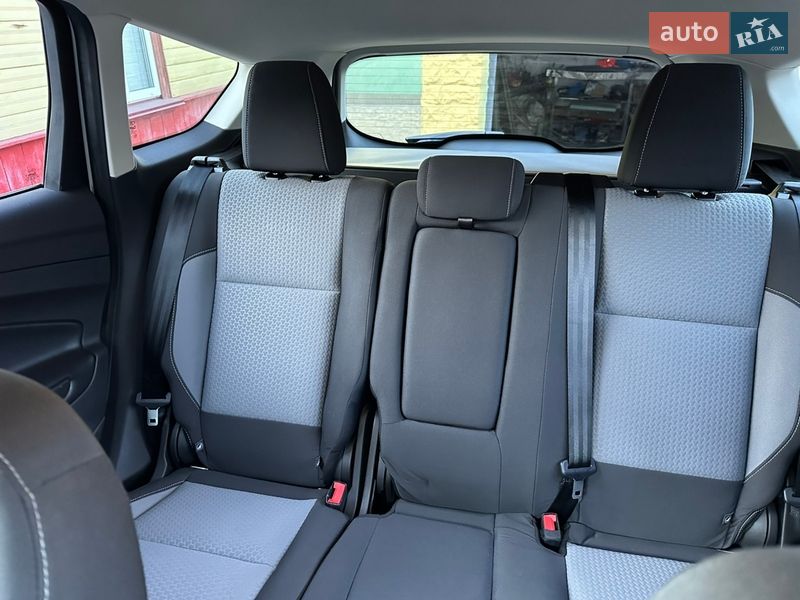 Позашляховик / Кросовер Ford Escape 2017 в Рівному