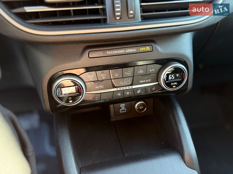 Внедорожник / Кроссовер Ford Escape 2021 в Львове