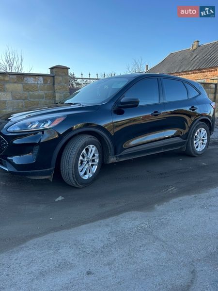 Позашляховик / Кросовер Ford Escape 2021 в Долинській