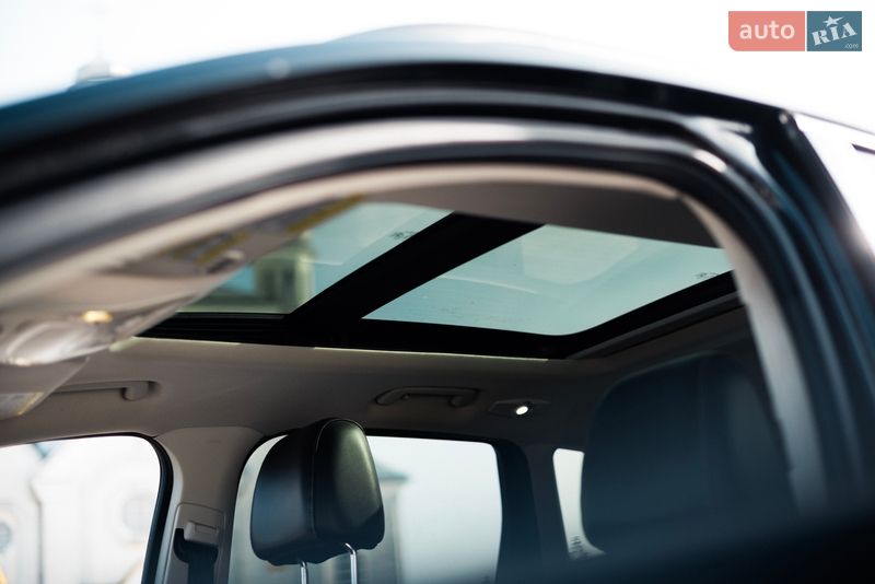 Позашляховик / Кросовер Ford Escape 2016 в Золочеві