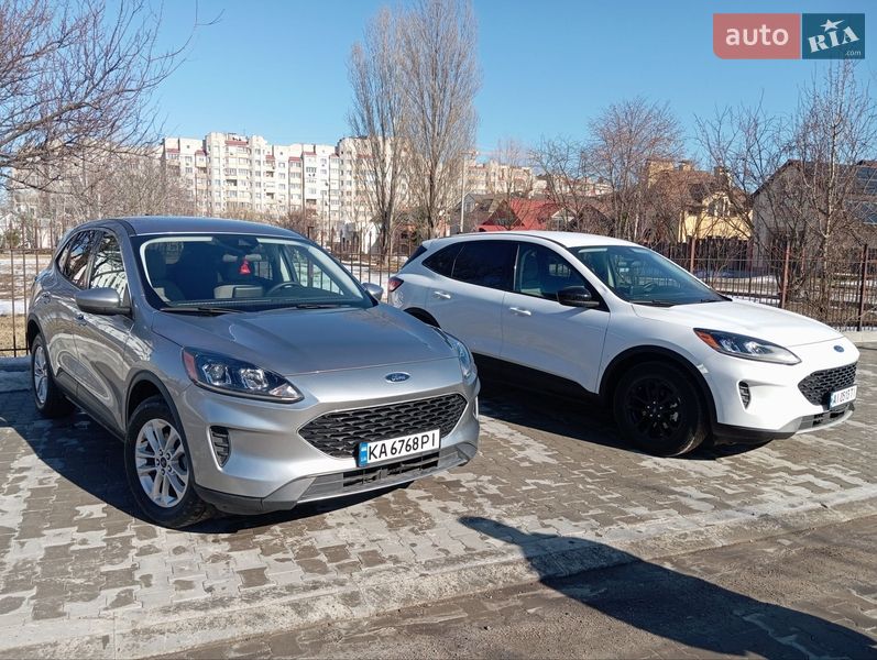 Позашляховик / Кросовер Ford Escape 2021 в Бучі