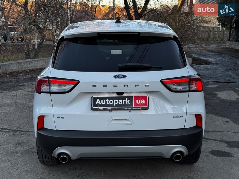 Внедорожник / Кроссовер Ford Escape 2019 в Киеве