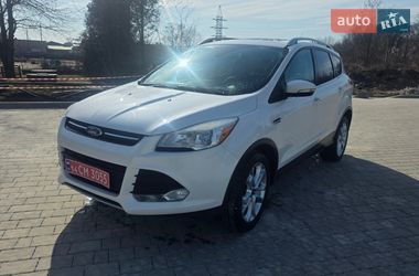 Внедорожник / Кроссовер Ford Escape 2016 в Ивано-Франковске