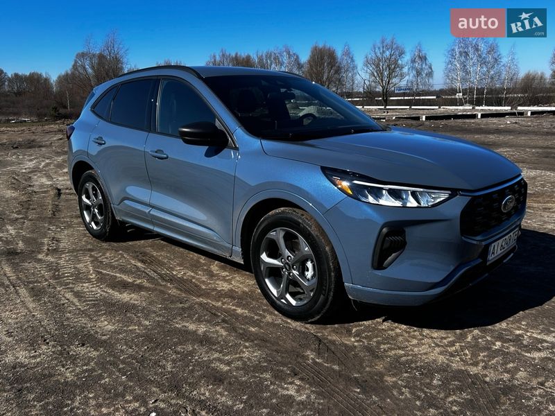 Позашляховик / Кросовер Ford Escape 2023 в Броварах