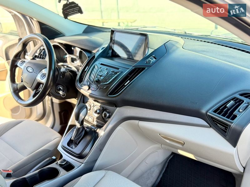 Внедорожник / Кроссовер Ford Escape 2014 в Одессе