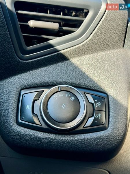 Внедорожник / Кроссовер Ford Escape 2014 в Одессе