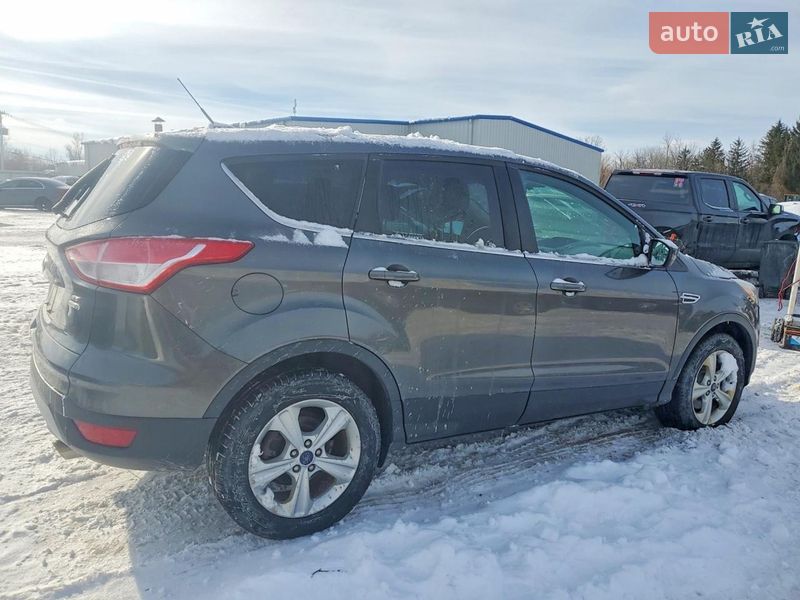 Внедорожник / Кроссовер Ford Escape 2015 в Львове