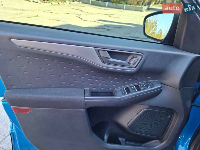 Внедорожник / Кроссовер Ford Escape 2020 в Запорожье