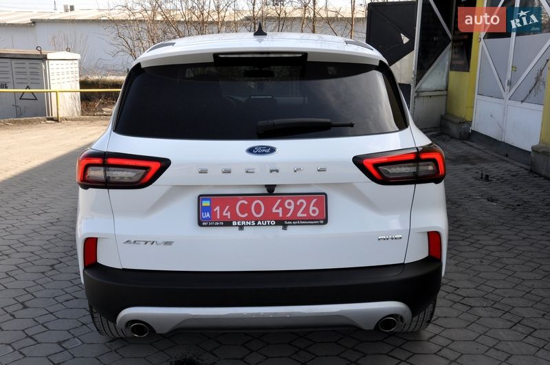 Позашляховик / Кросовер Ford Escape 2023 в Львові