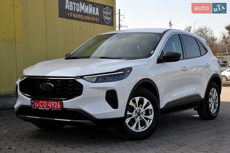 Позашляховик / Кросовер Ford Escape 2023 в Львові