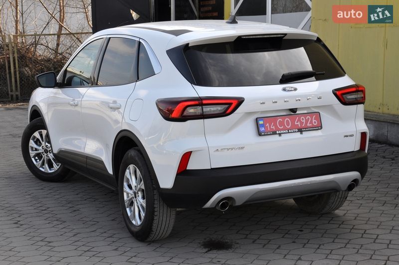 Позашляховик / Кросовер Ford Escape 2023 в Львові