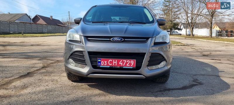 Внедорожник / Кроссовер Ford Escape 2014 в Черновцах