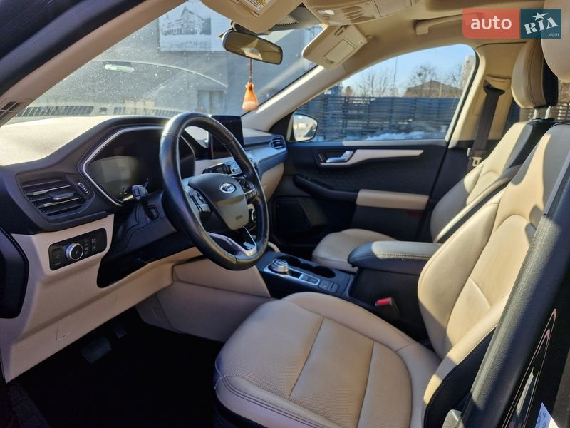 Внедорожник / Кроссовер Ford Escape 2019 в Киеве фото 9 Внедорожник / Кроссовер Ford Escape 2019 в Киеве