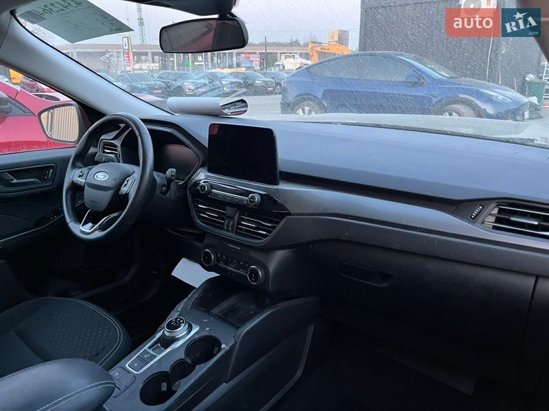 Внедорожник / Кроссовер Ford Escape 2023 в Львове