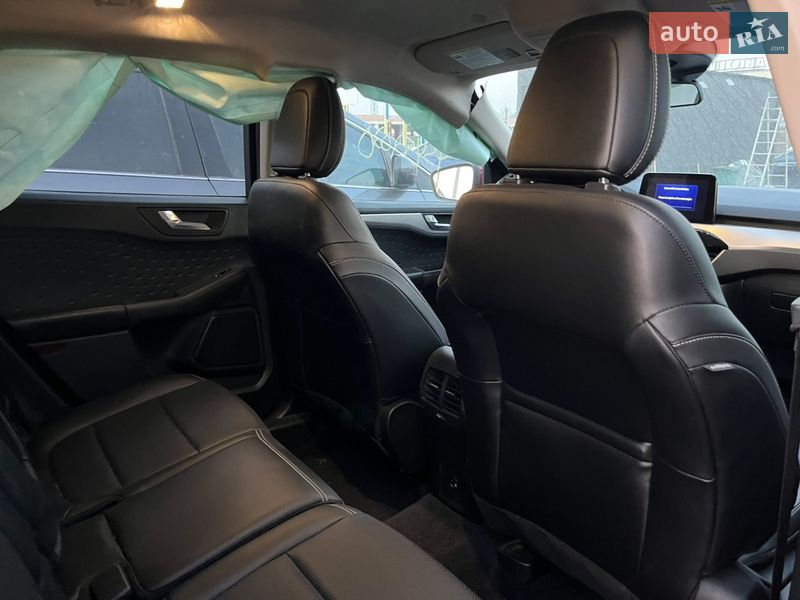 Внедорожник / Кроссовер Ford Escape 2020 в Львове