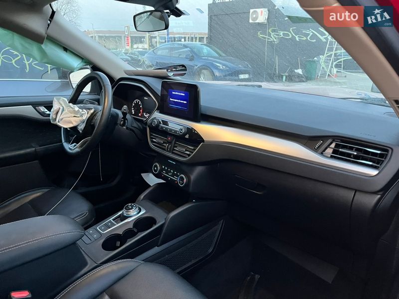 Внедорожник / Кроссовер Ford Escape 2020 в Львове
