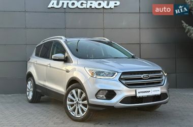 Внедорожник / Кроссовер Ford Escape 2017 в Одессе