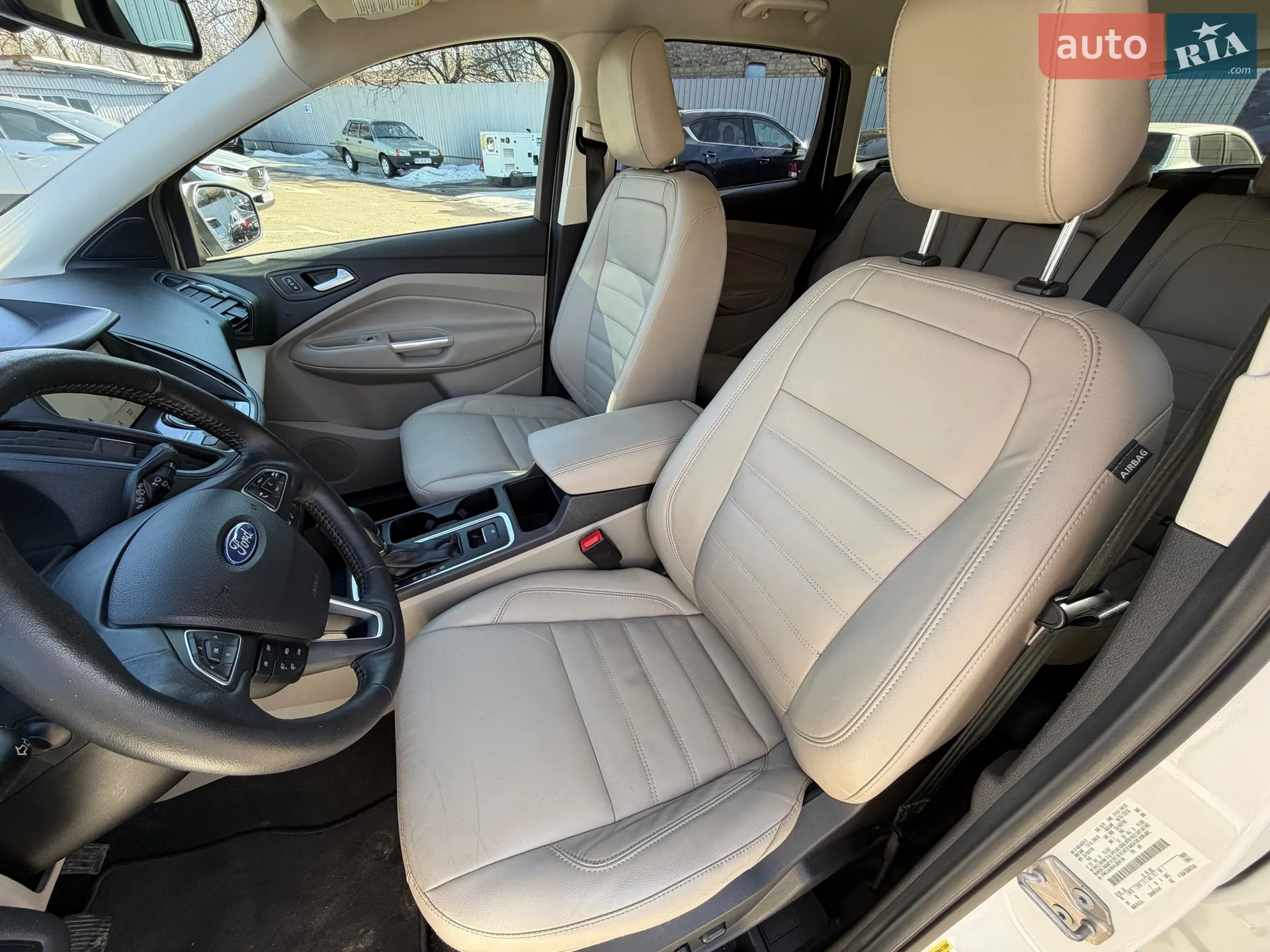 2019 Ford Escape - мініатюра 2