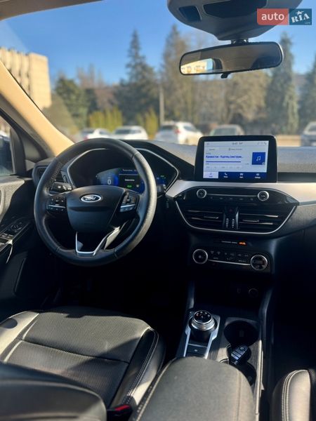 Позашляховик / Кросовер Ford Escape 2020 в Кременчуці