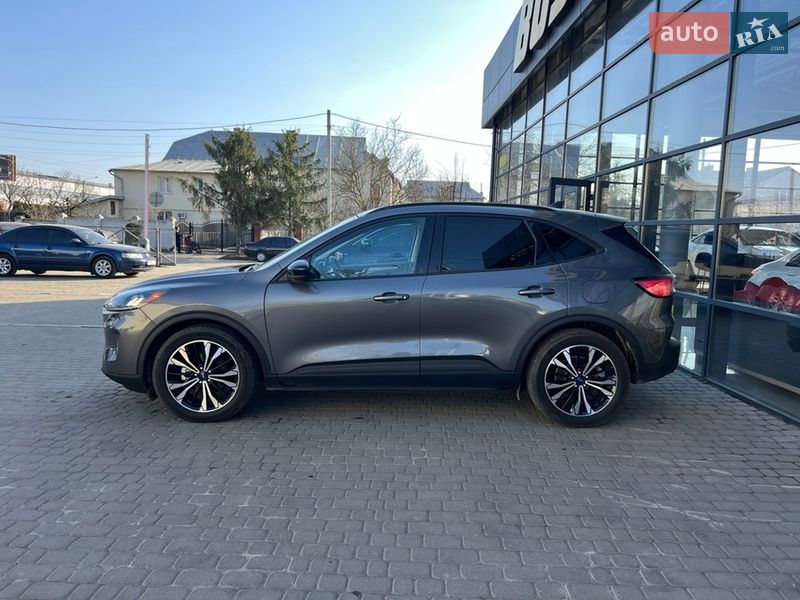 Внедорожник / Кроссовер Ford Escape 2021 в Ивано-Франковске