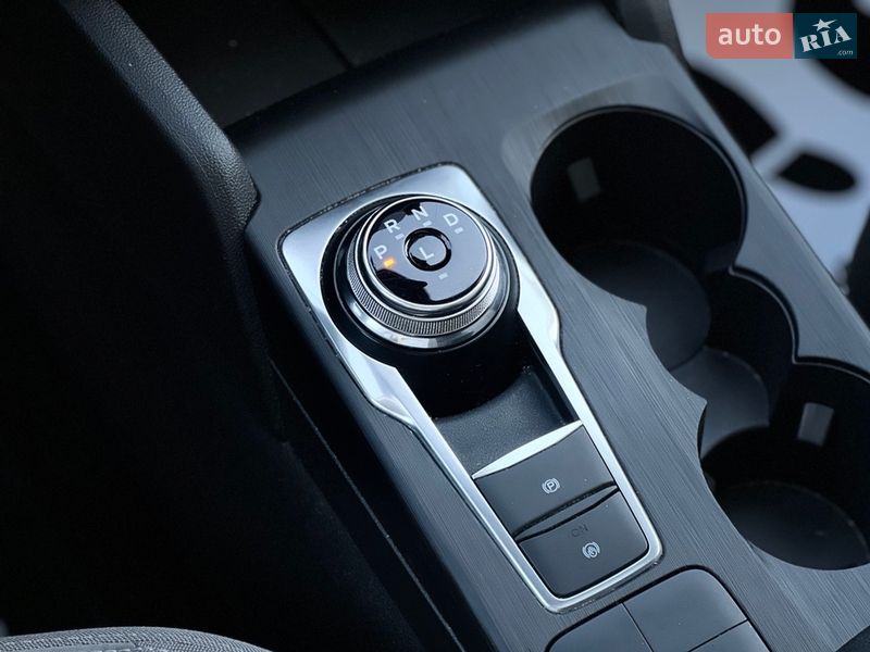 Внедорожник / Кроссовер Ford Escape 2021 в Ивано-Франковске