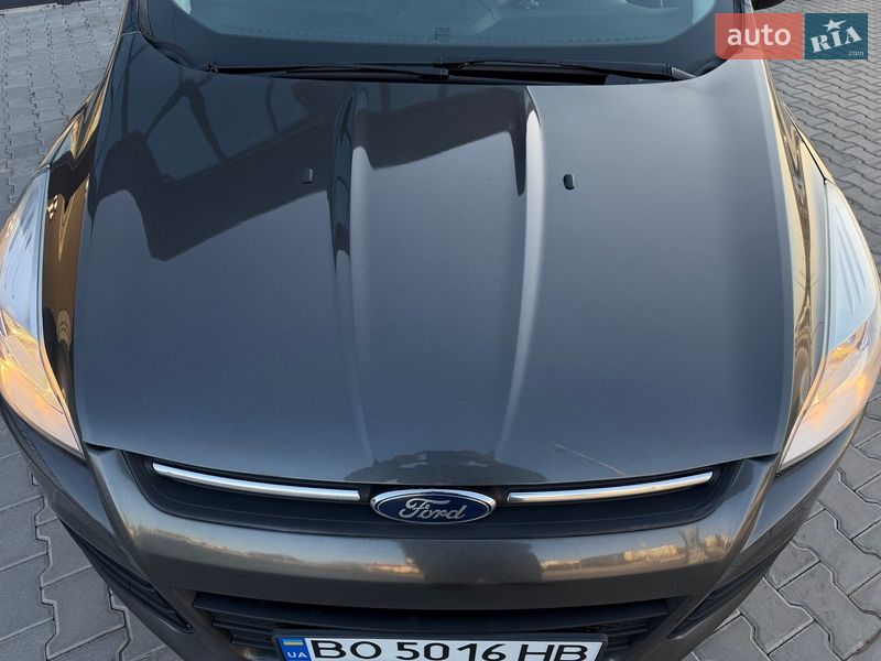 Внедорожник / Кроссовер Ford Escape 2015 в Тернополе