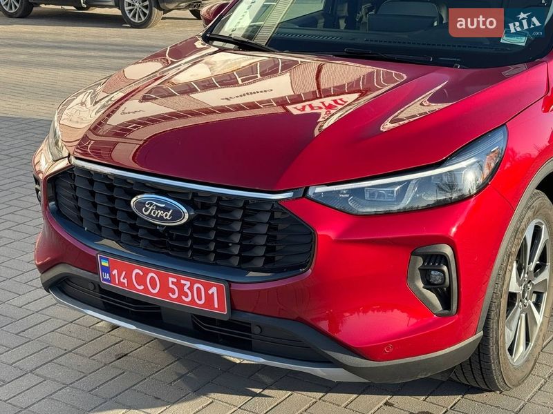 Внедорожник / Кроссовер Ford Escape 2023 в Запорожье