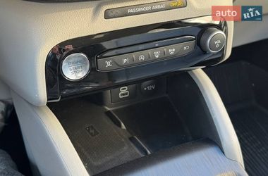 Внедорожник / Кроссовер Ford Escape 2023 в Запорожье