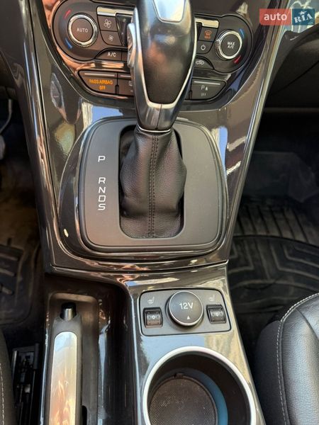 Внедорожник / Кроссовер Ford Escape 2015 в Одессе