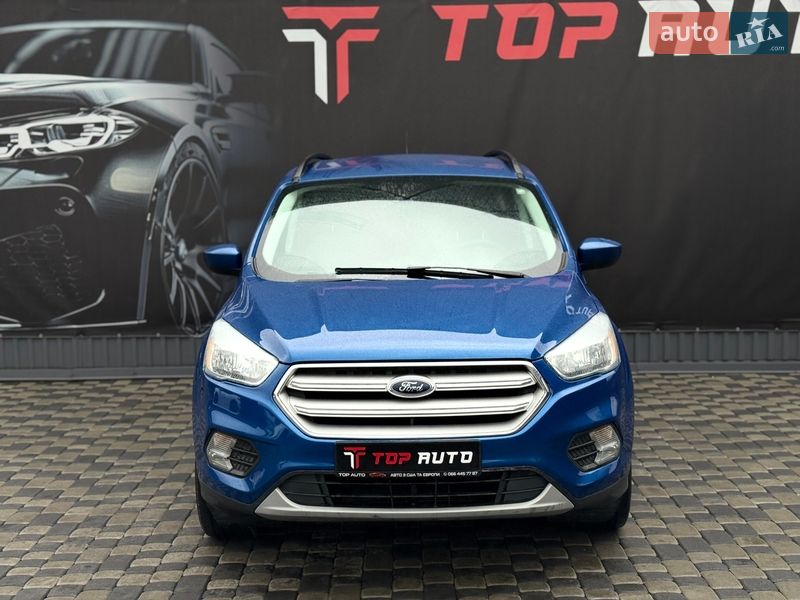 Позашляховик / Кросовер Ford Escape 2018 в Львові