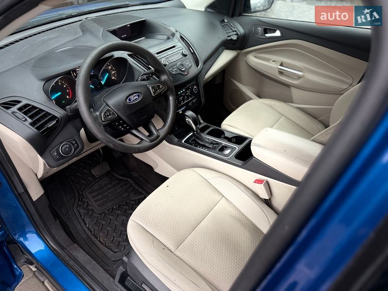 Позашляховик / Кросовер Ford Escape 2018 в Львові