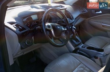 Внедорожник / Кроссовер Ford Escape 2015 в Баре