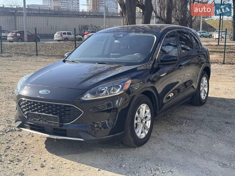Внедорожник / Кроссовер Ford Escape 2019 в Киеве