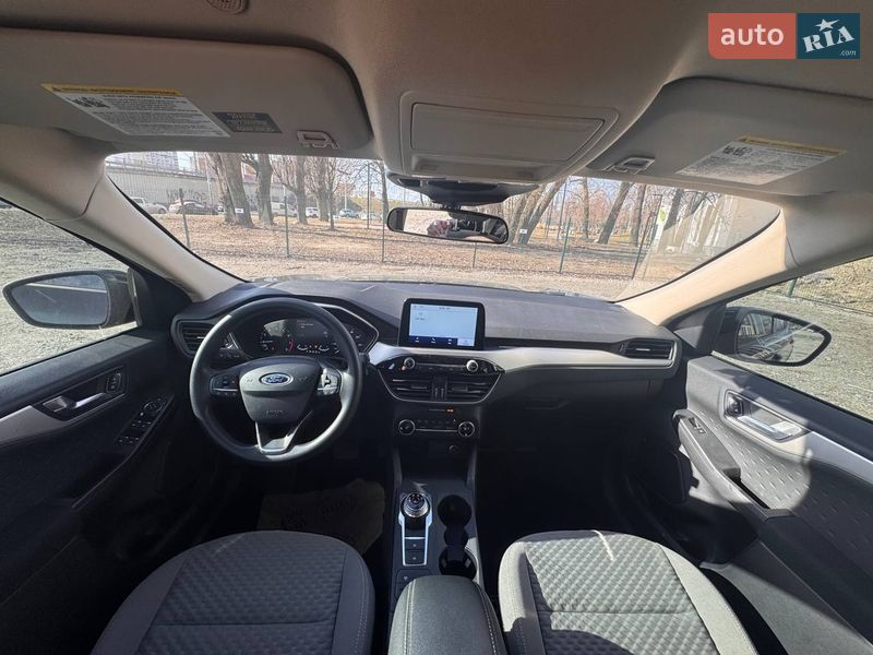 Внедорожник / Кроссовер Ford Escape 2019 в Киеве