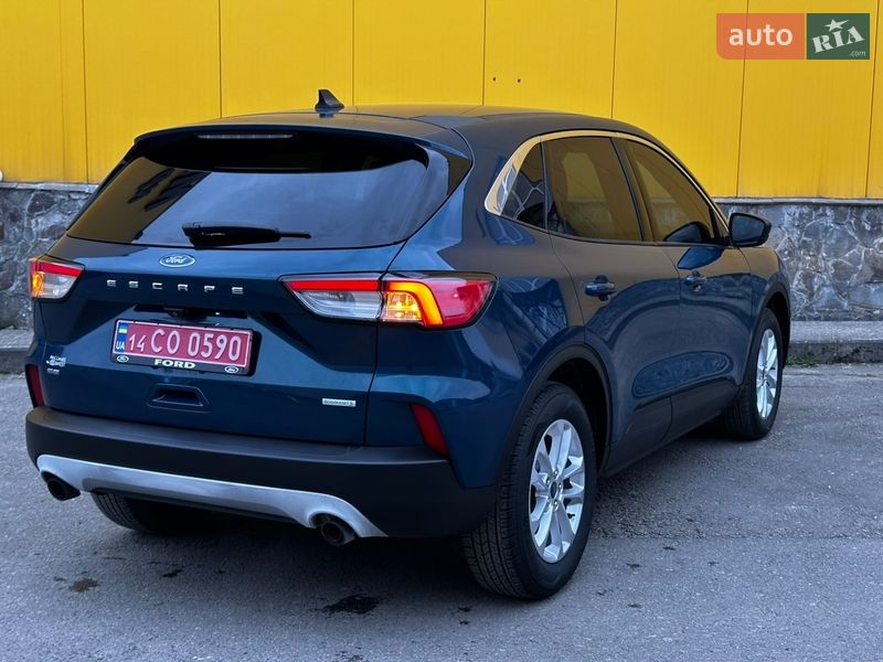 Позашляховик / Кросовер Ford Escape 2020 в Дрогобичі