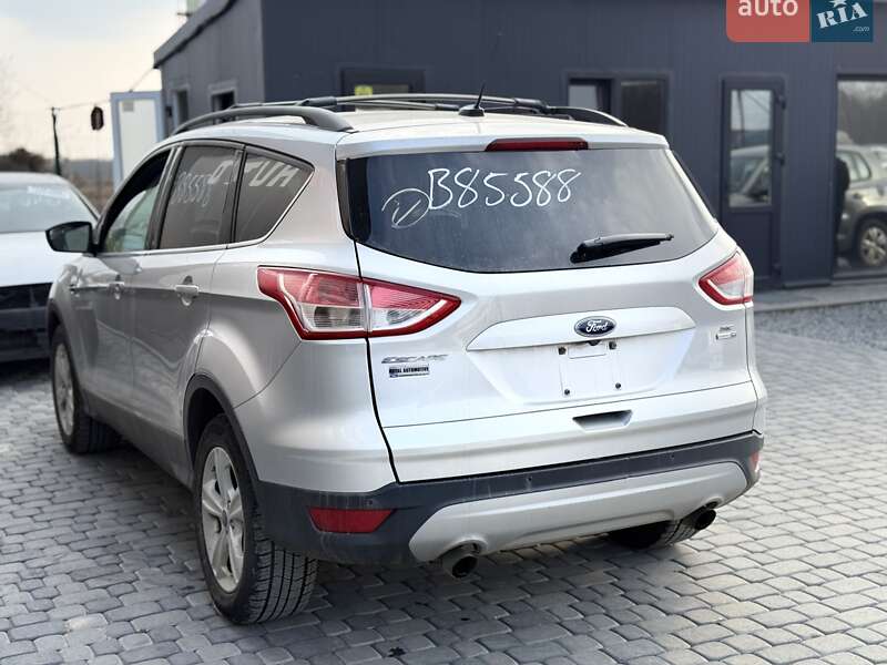Внедорожник / Кроссовер Ford Escape 2016 в Львове