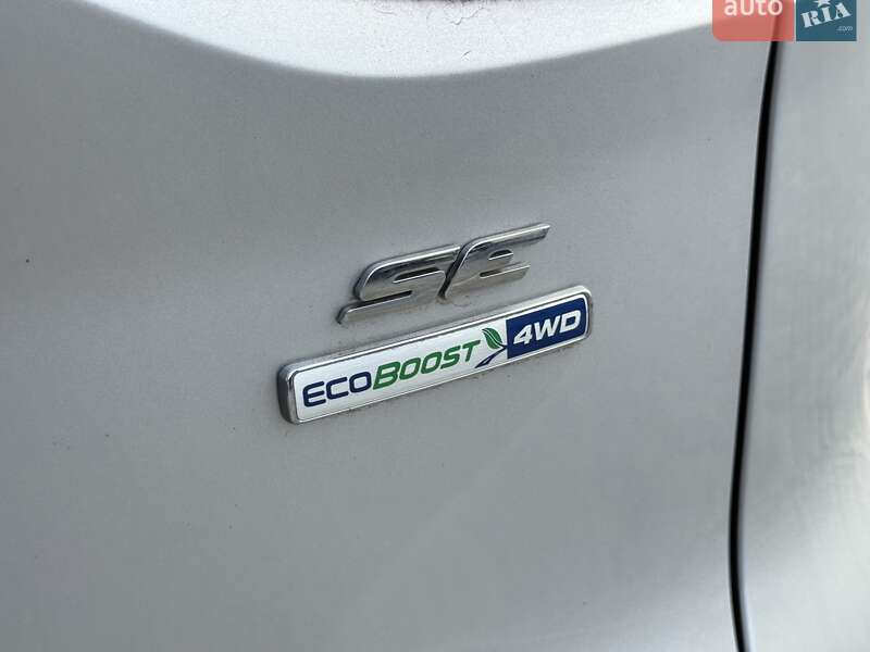 Внедорожник / Кроссовер Ford Escape 2016 в Львове