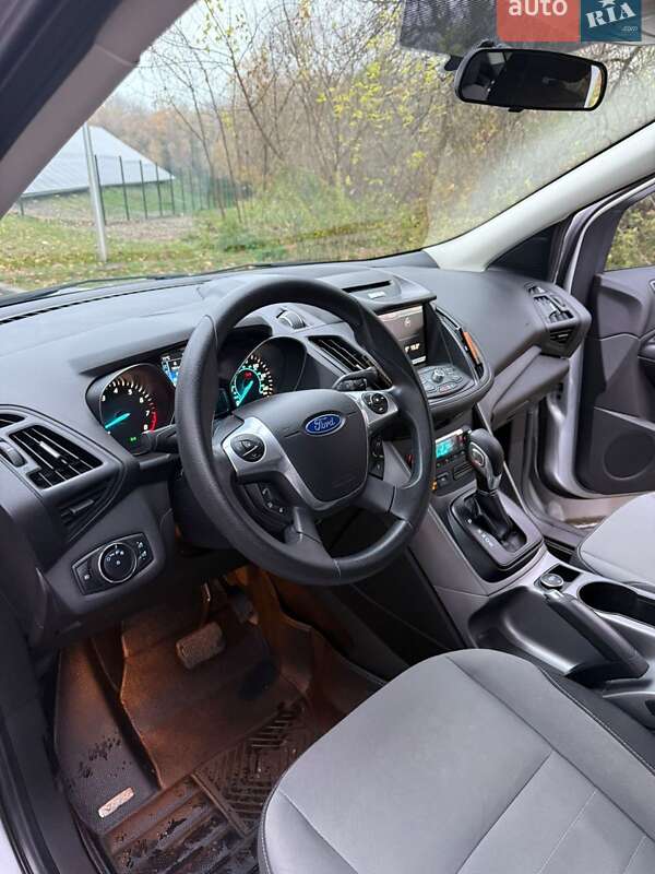 Позашляховик / Кросовер Ford Escape 2014 в Олександрії