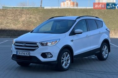 Внедорожник / Кроссовер Ford Escape 2018 в Киеве
