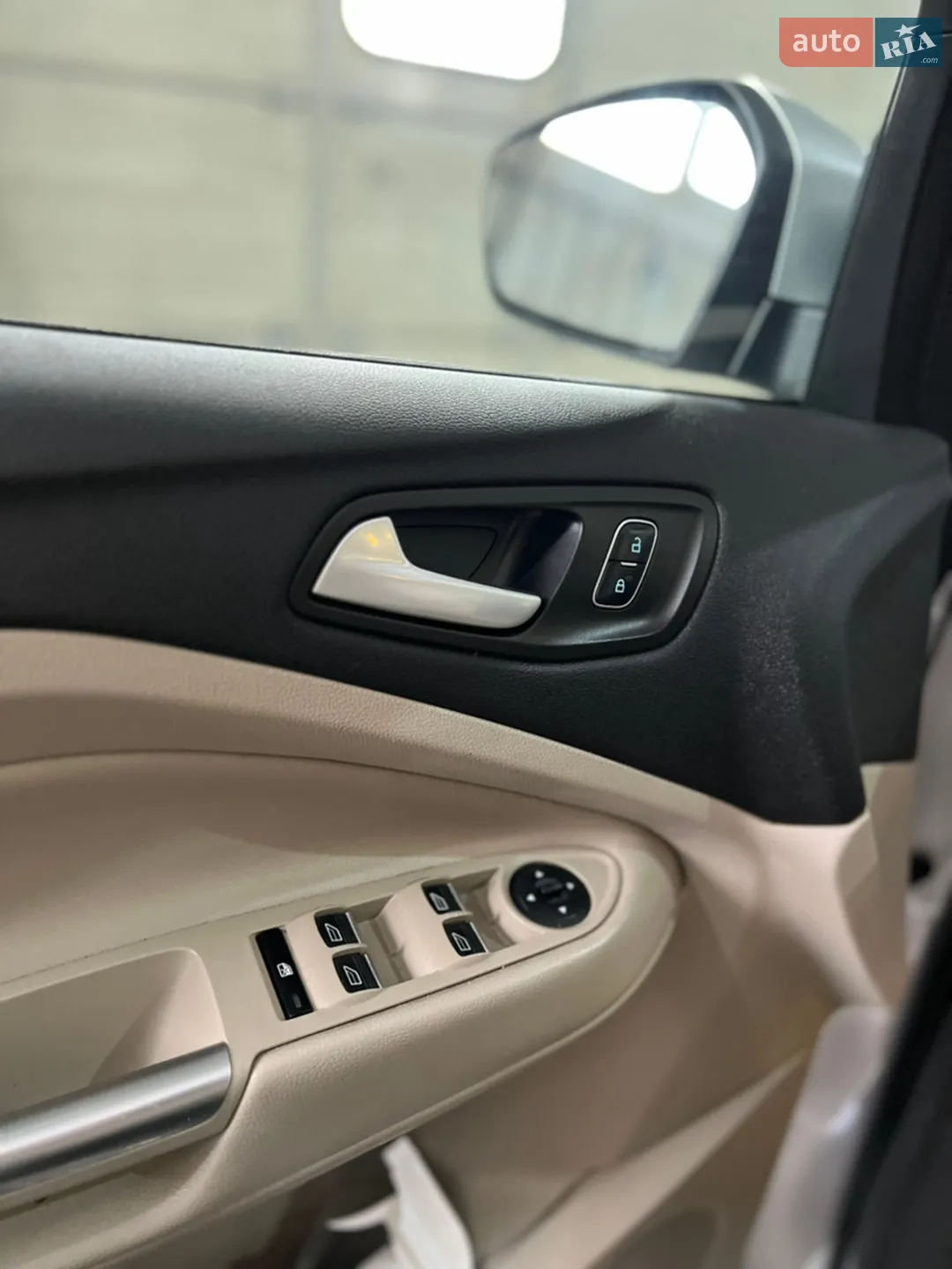 2017 Ford Escape - мініатюра 14