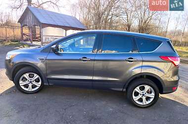 Внедорожник / Кроссовер Ford Escape 2015 в Луцке