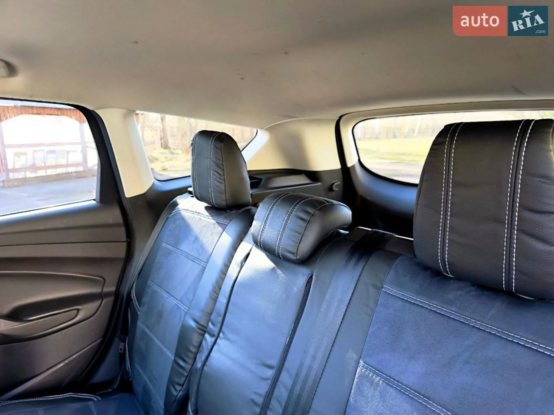 2015 Ford Escape - мініатюра 26